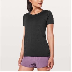 Lululemon Swiftly Tech Short Sleeve Breeze 🍋